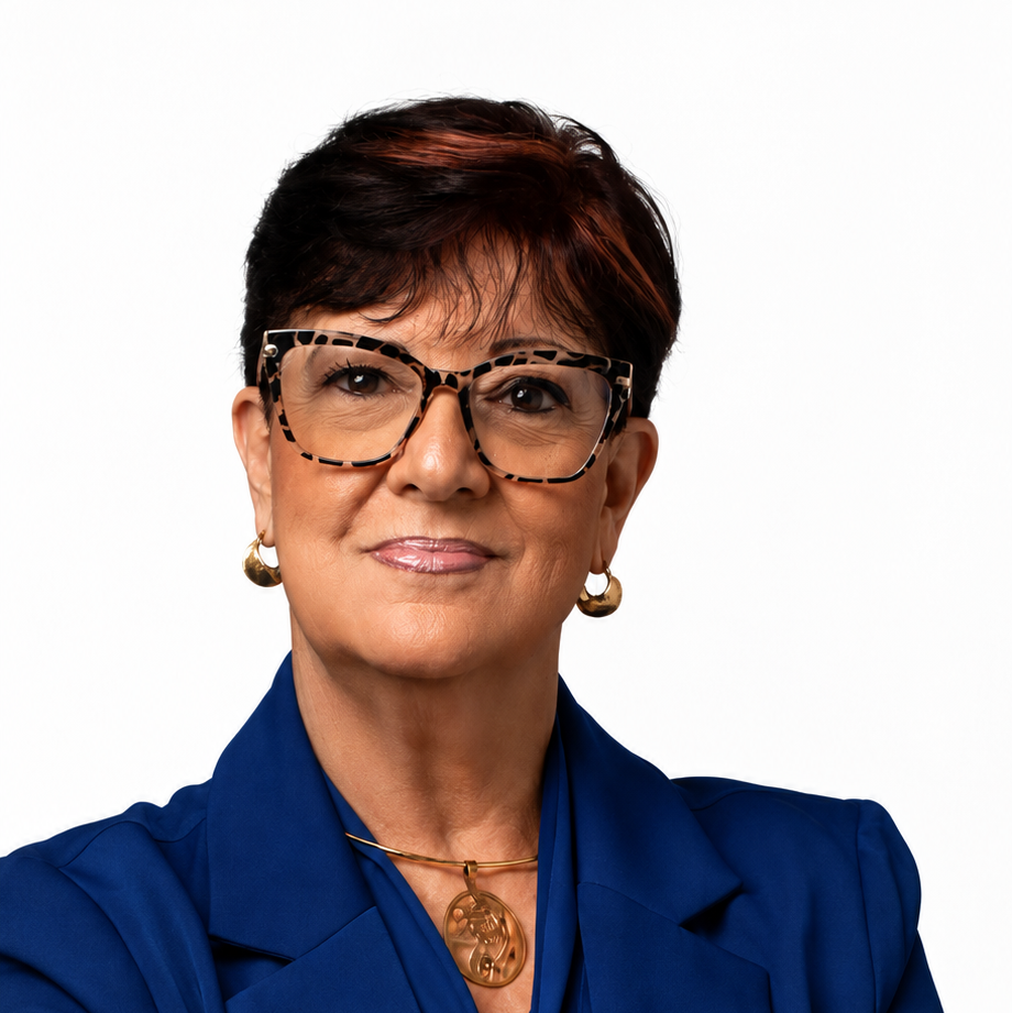 Especialista e Professora de Língua portuguesa