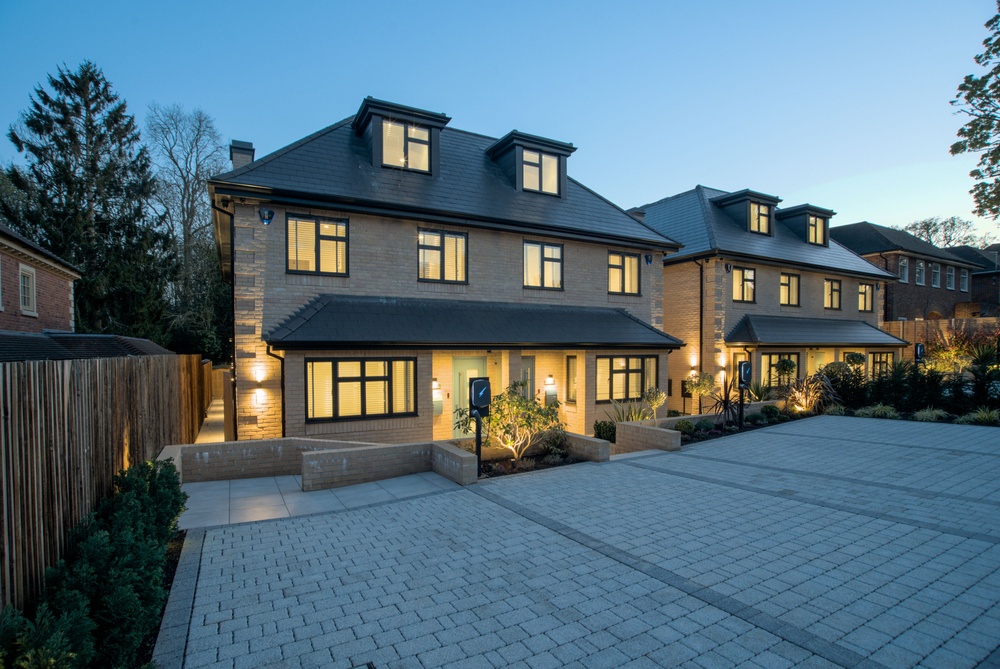 The Avenue, Northwood