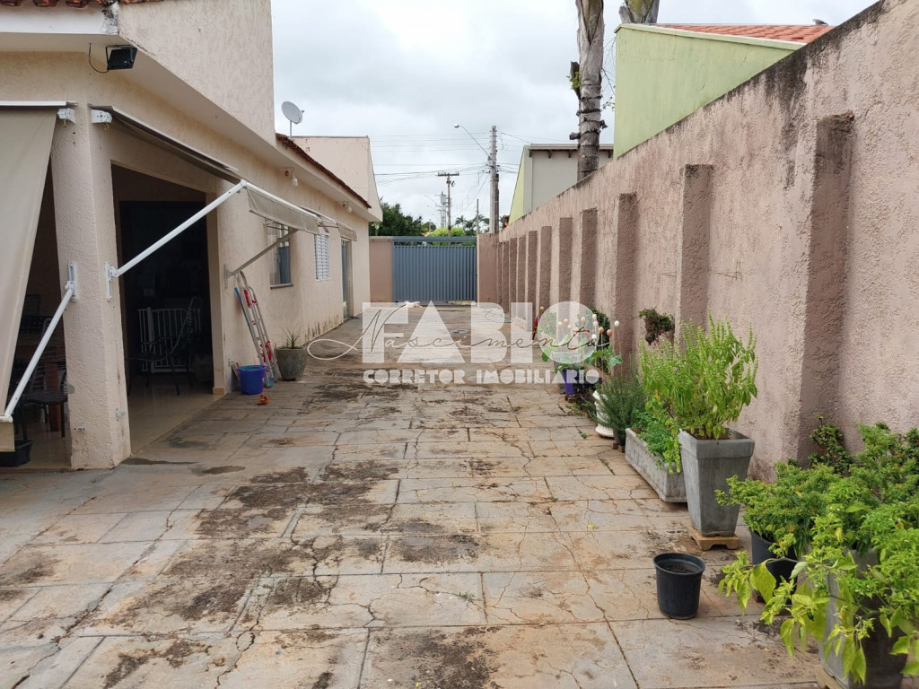 Casa com 3 quartos à venda, 250m² — foto 20 de 21