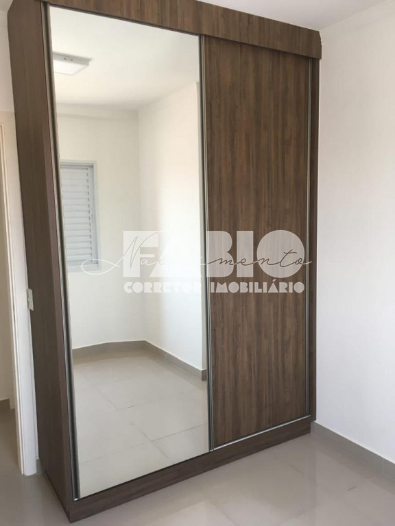 Apartamento com 2 quartos à venda, 80m² — foto 8 de 19
