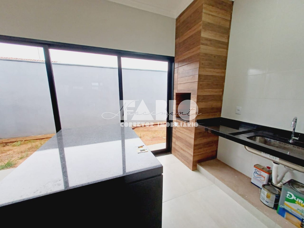 Casa com 3 quartos à venda, 120m² — foto 3 de 14