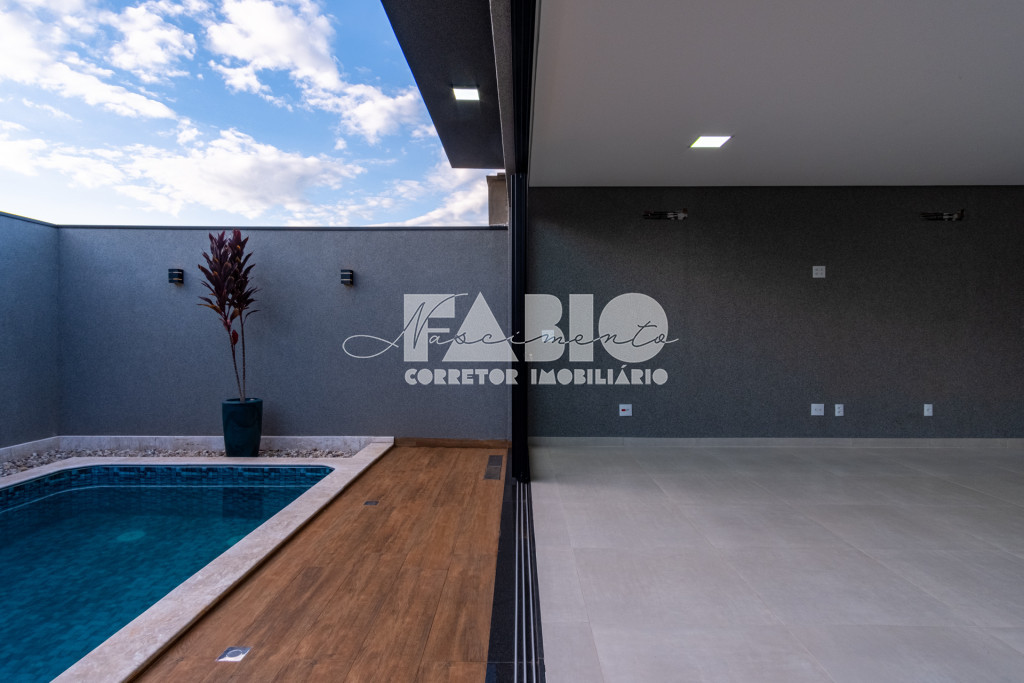 Casa de Condomínio com 3 quartos à venda, 246m² — foto 14 de 26