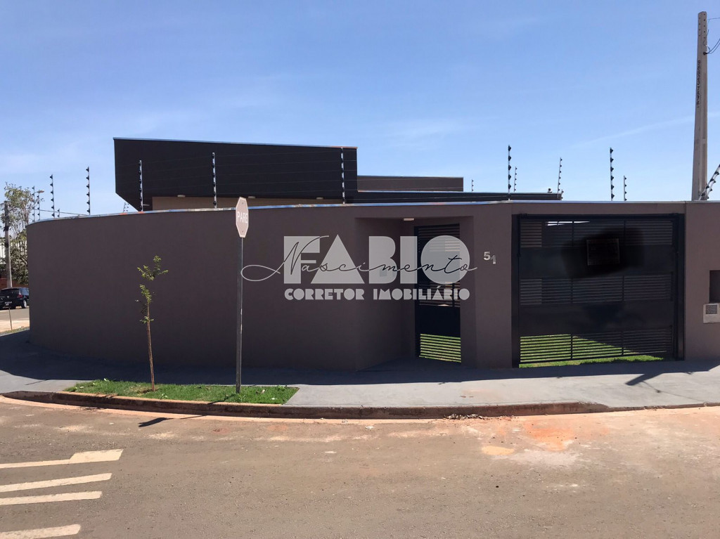 Casa com 3 quartos à venda, 110m² — foto 1 de 19