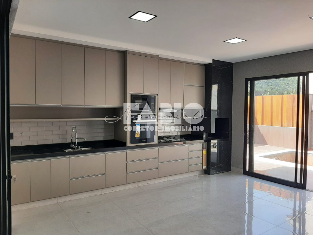 Casa de Condomínio com 3 quartos à venda, 260m² — foto 7 de 29