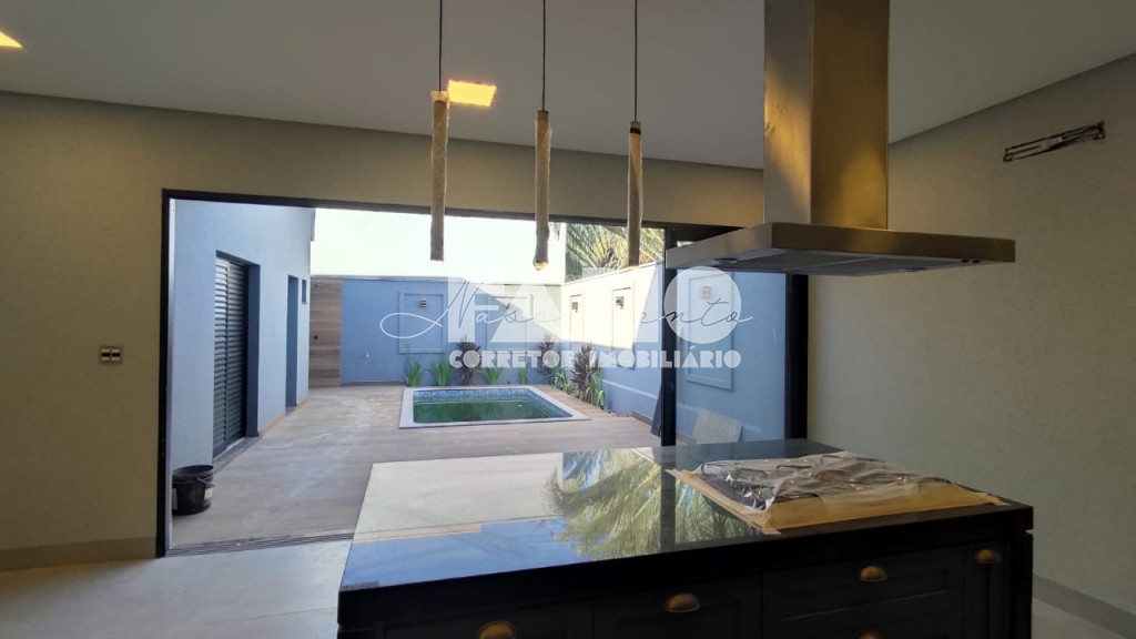Casa de Condomínio com 3 quartos à venda, 230m² — foto 10 de 18