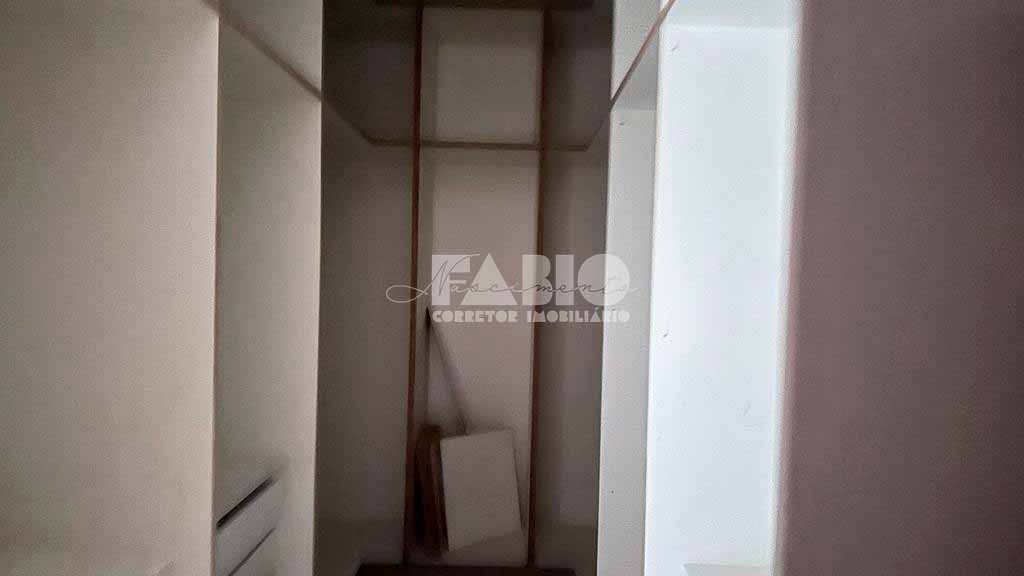 Casa de Condomínio com 3 quartos à venda, 202m² — foto 8 de 18