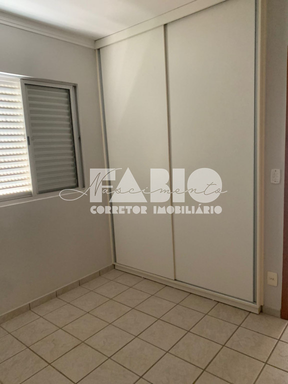 Apartamento com 3 quartos à venda, 100m² — foto 15 de 17