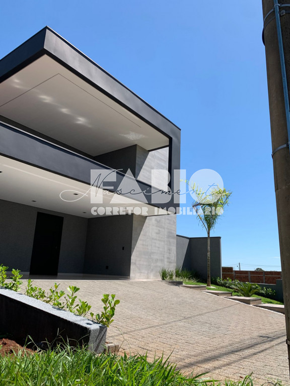 Casa de Condomínio com 3 quartos à venda, 210m² — foto 4 de 30