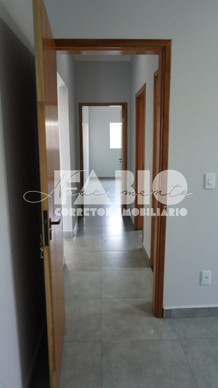Casa com 3 quartos à venda, 120m² — foto 4 de 28