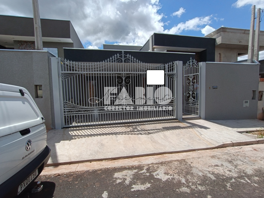 Casa com 3 quartos à venda, 120m² — foto 2 de 22