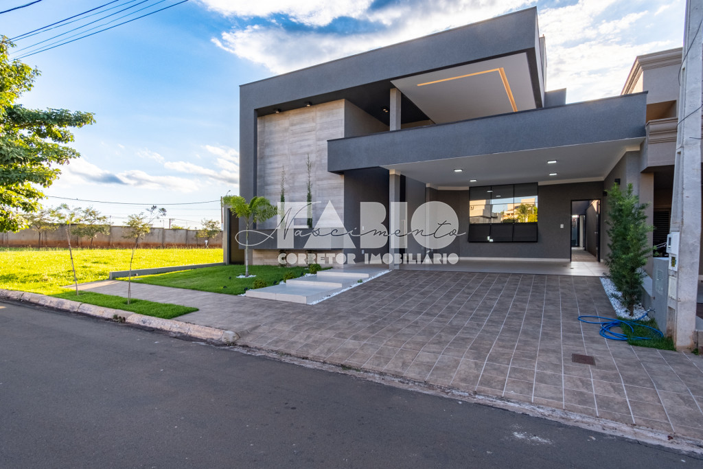 Casa de Condomínio com 3 quartos à venda, 246m² — foto 1 de 26