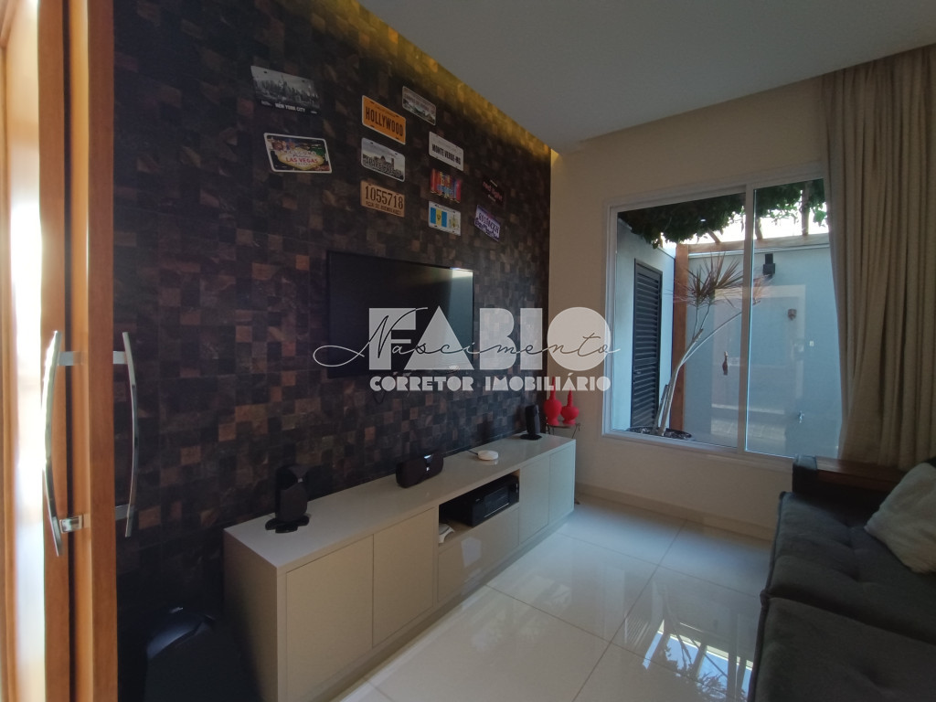 Casa de Condomínio com 3 quartos à venda, 226m² — foto 9 de 30