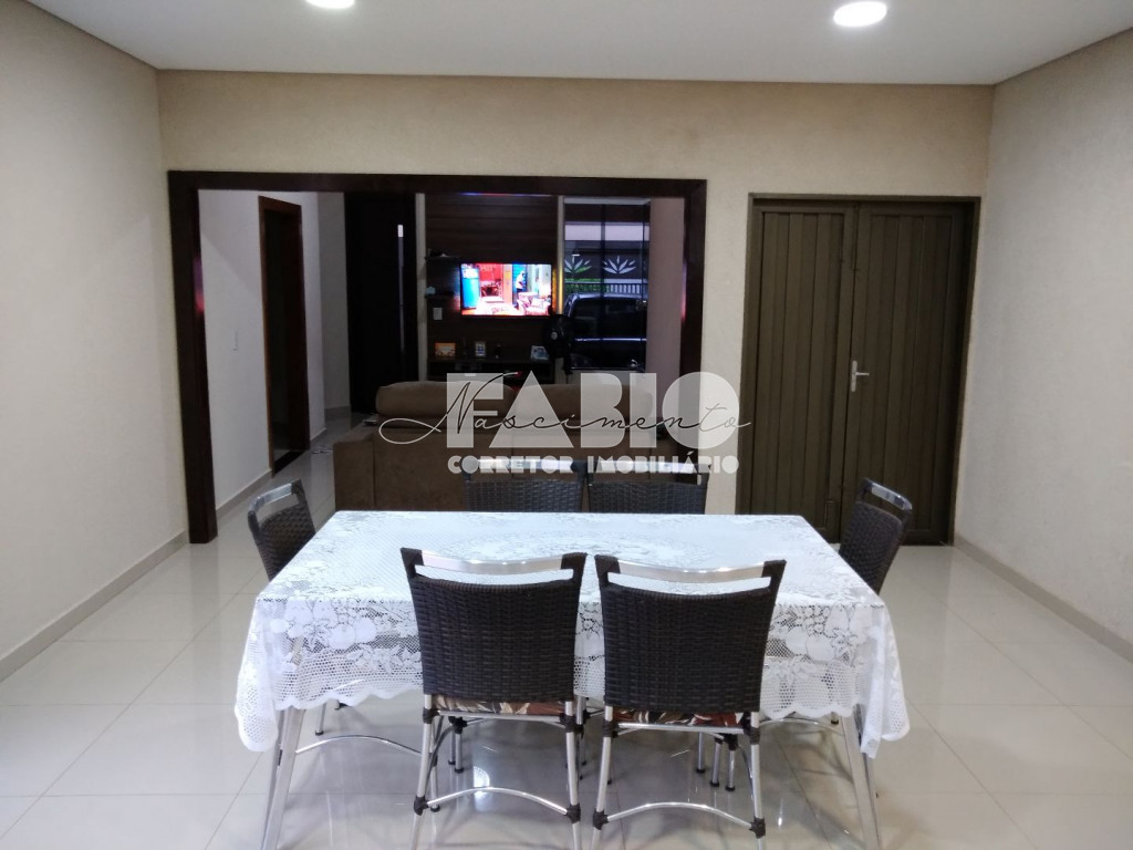 Casa com 3 quartos à venda, 145m² — foto 17 de 21