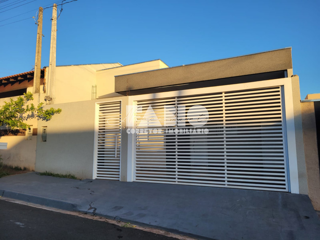 Casa com 2 quartos à venda, 84m² — foto 1 de 30
