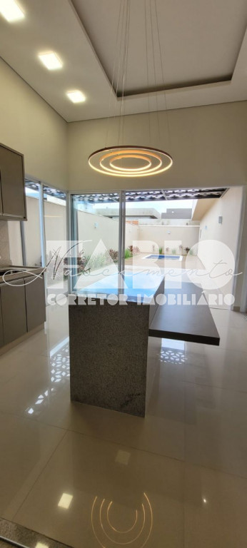 Casa de Condomínio com 3 quartos à venda, 180m² — foto 21 de 29
