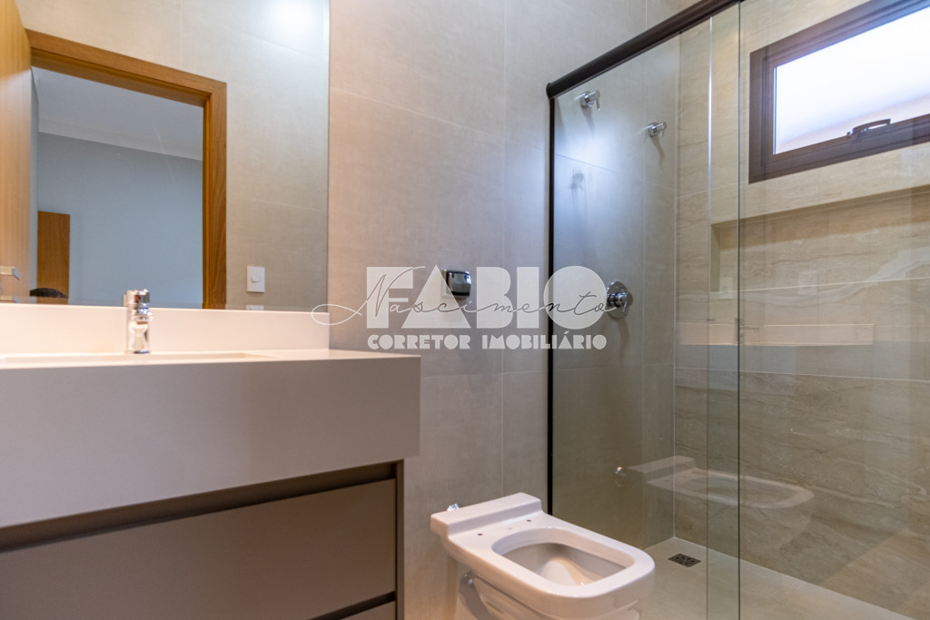 Casa de Condomínio com 3 quartos à venda, 246m² — foto 25 de 26