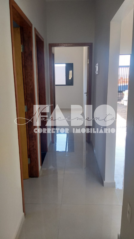 Casa com 3 quartos à venda, 74m² — foto 4 de 9