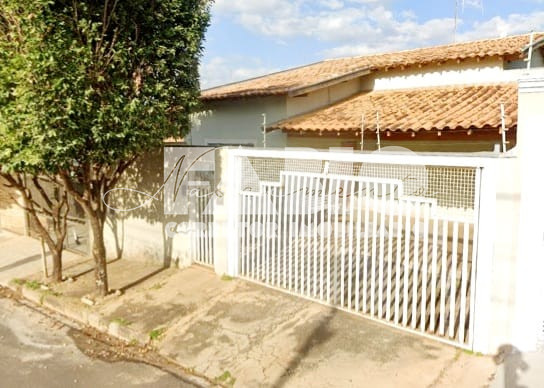 Casa com 3 quartos à venda, 120m² — foto 1 de 17
