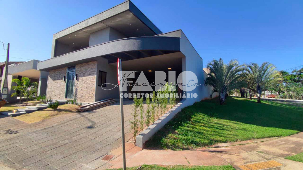 Casa de Condomínio com 3 quartos à venda, 230m² — foto 1 de 18
