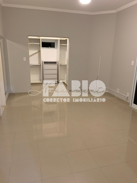 Casa de Condomínio com 4 quartos à venda, 373m² — foto 11 de 29