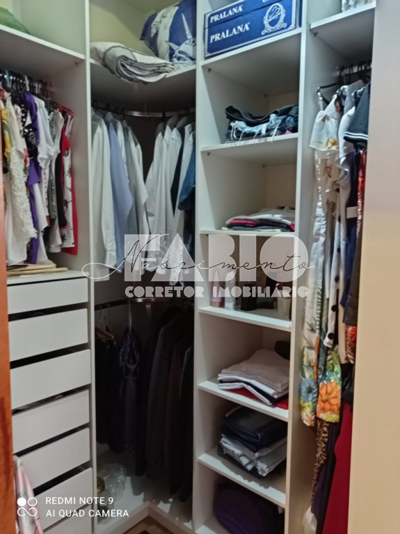 Casa de Condomínio com 3 quartos à venda, 200m² — foto 15 de 29