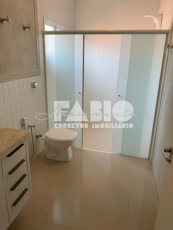 Casa de Condomínio com 4 quartos à venda, 373m² — foto 13 de 29