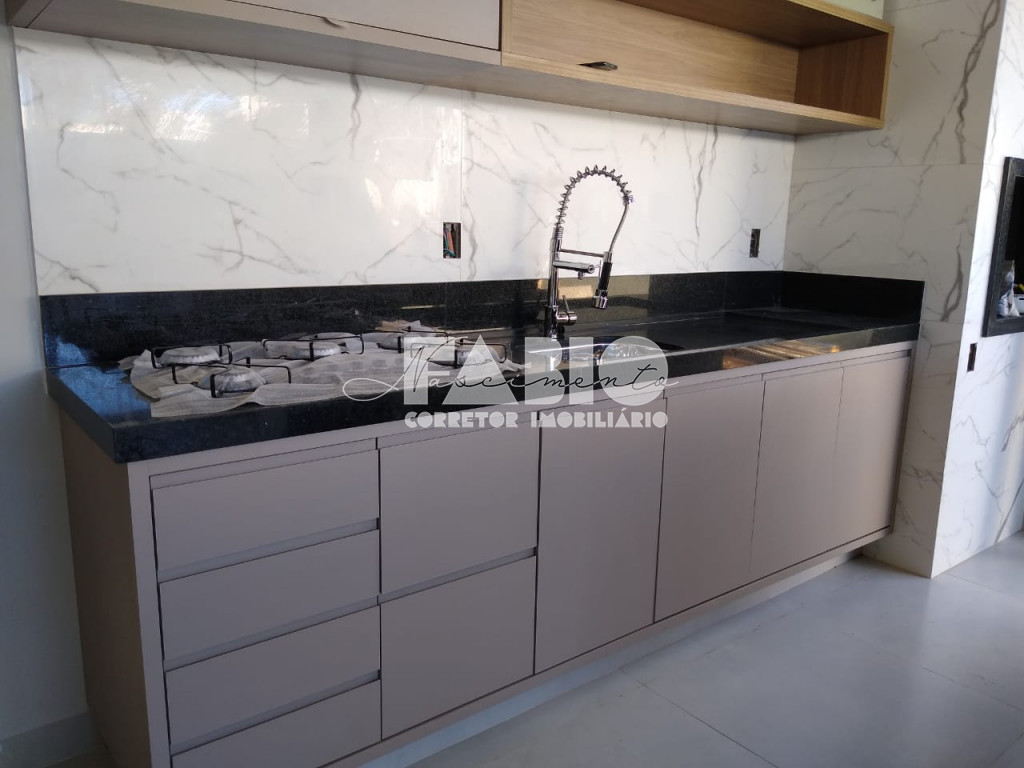 Casa de Condomínio com 3 quartos à venda, 165m² — foto 8 de 22