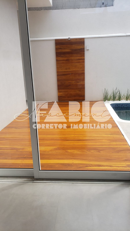 Casa de Condomínio com 3 quartos à venda, 138m² — foto 6 de 28