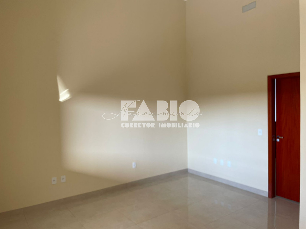 Casa com 3 quartos à venda, 120m² — foto 3 de 23