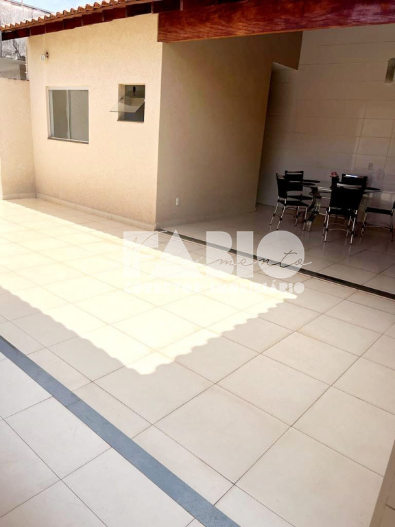 Casa com 3 quartos à venda, 165m² — foto 10 de 25
