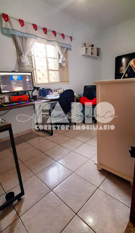 Casa com 3 quartos à venda, 170m² — foto 8 de 18