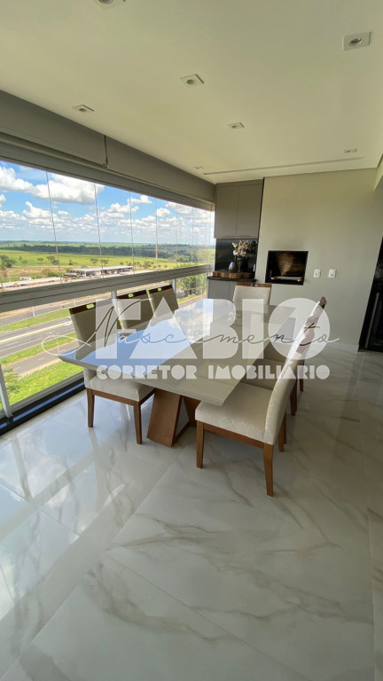 Apartamento com 3 quartos à venda, 100m² — foto 1 de 27