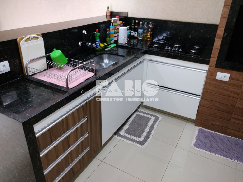 Casa com 3 quartos à venda, 145m² — foto 16 de 21
