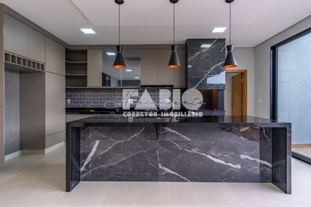 Casa de Condomínio com 3 quartos à venda, 246m² — foto 13 de 26
