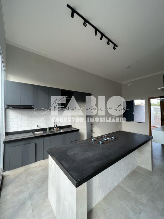 Casa com 2 quartos à venda, 90m² — foto 1 de 6