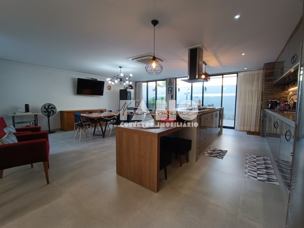 Casa de Condomínio com 3 quartos à venda, 226m² — foto 11 de 30