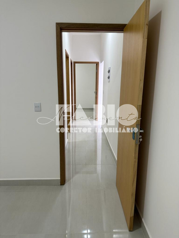 Casa com 3 quartos à venda, 105m² — foto 9 de 16