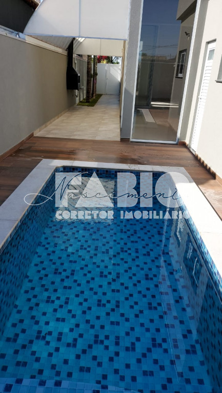 Casa de Condomínio com 3 quartos à venda, 250m² — foto 24 de 29