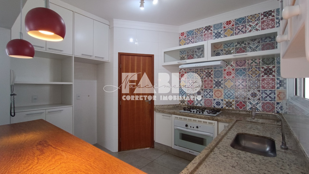 Casa de Condomínio com 4 quartos à venda, 164m² — foto 8 de 26