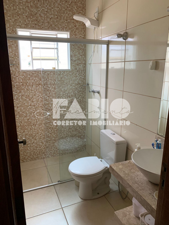 Casa com 3 quartos à venda, 180m² — foto 20 de 21