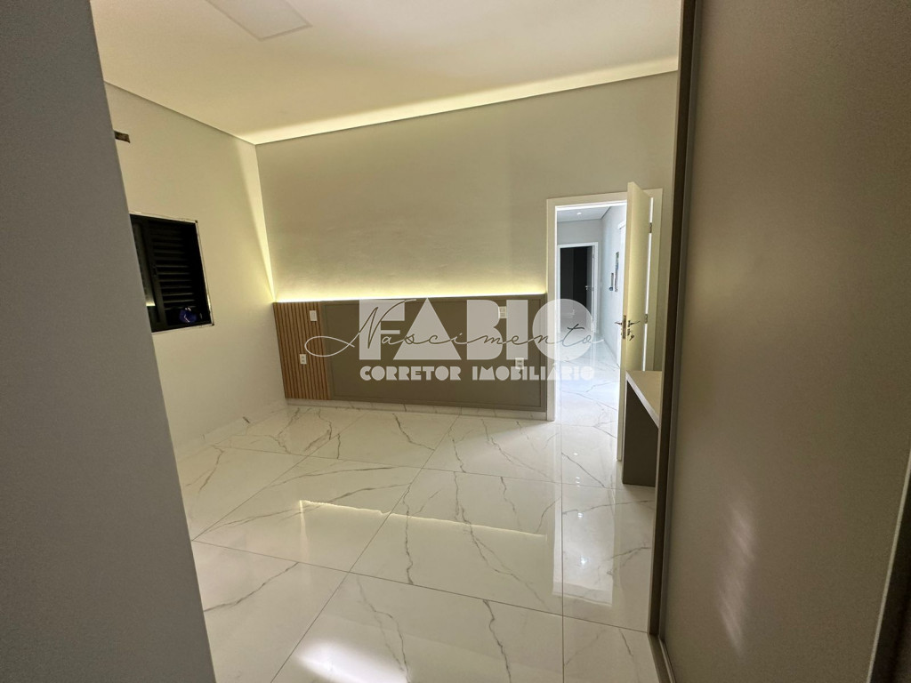 Casa de Condomínio com 3 quartos à venda, 300m² — foto 16 de 29