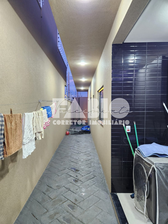 Casa com 3 quartos à venda, 120m² — foto 13 de 17