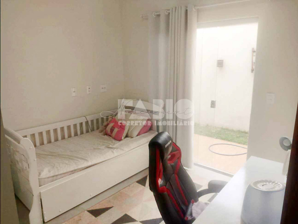 Casa de Condomínio com 3 quartos à venda, 150m² — foto 8 de 19