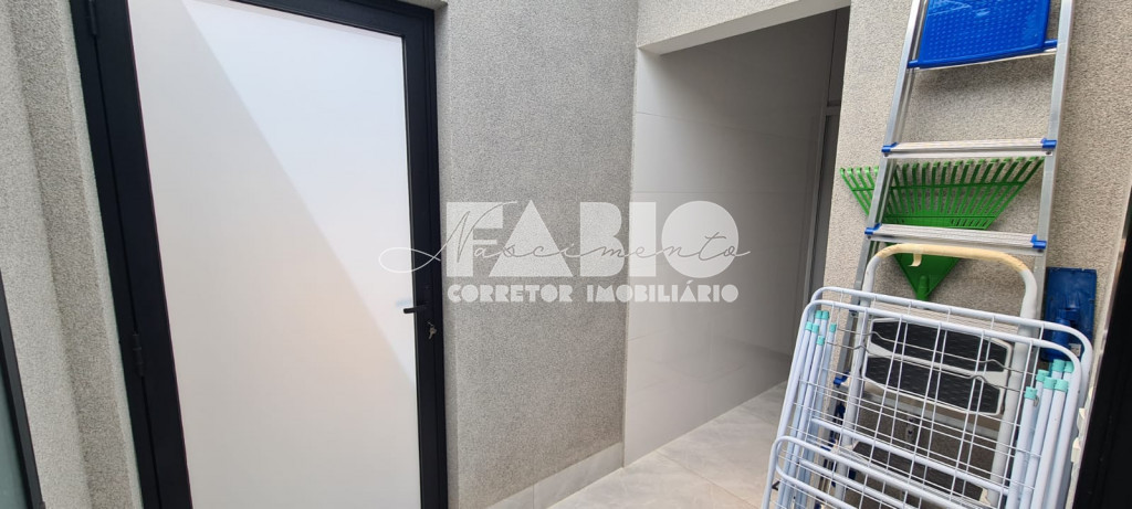 Casa de Condomínio com 4 quartos à venda, 300m² — foto 21 de 30