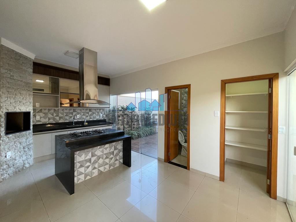 Casa de Condomínio com 3 quartos à venda, 130m² — foto 17 de 18