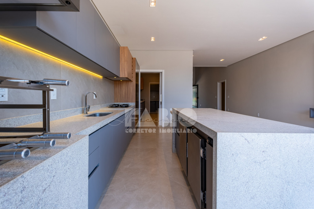 Casa de Condomínio com 3 quartos à venda, 215m² — foto 21 de 29