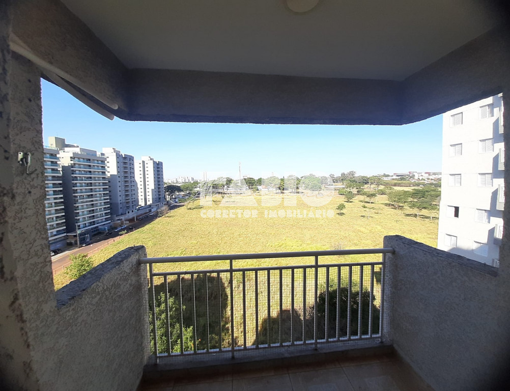 Apartamento com 2 quartos à venda, 67m² — foto 2 de 5