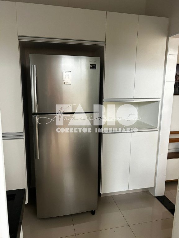 Casa de Condomínio com 3 quartos à venda, 170m² — foto 15 de 30