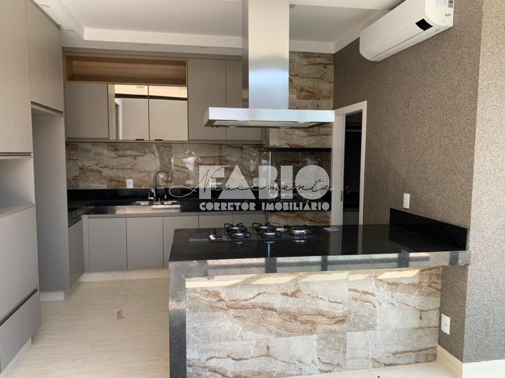 Casa de Condomínio com 3 quartos à venda, 250m² — foto 29 de 30