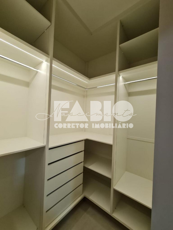 Casa de Condomínio com 3 quartos à venda, 190m² — foto 21 de 25